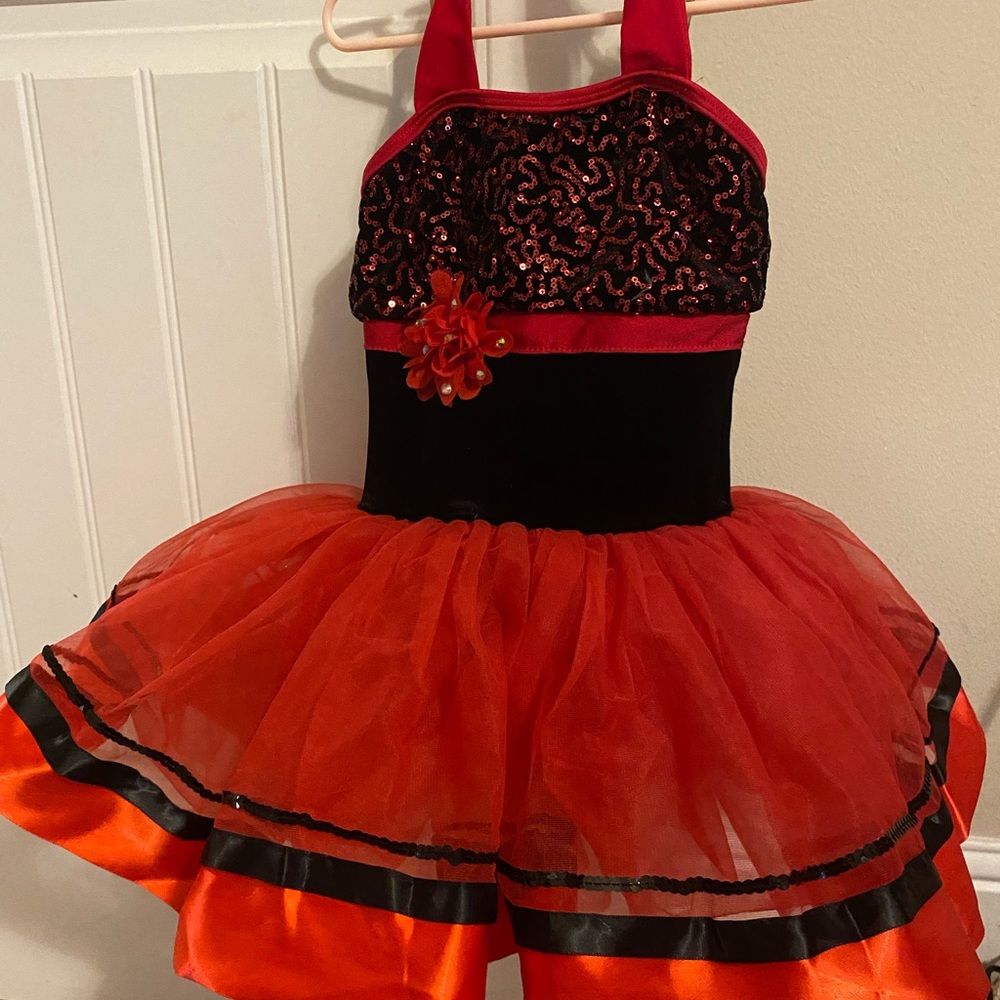 Girls dance Revolution costume size small worn 1x